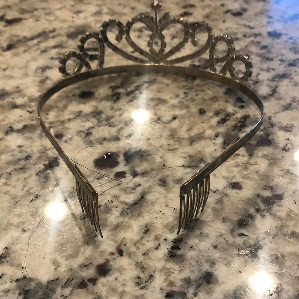 N/A delicate gold